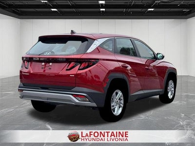 2026 Hyundai TUCSON SE