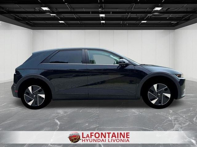2025 Hyundai IONIQ 5 SE