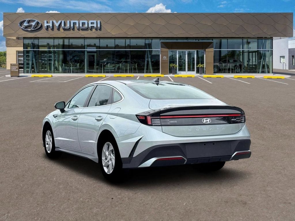 2026 Hyundai SONATA SE