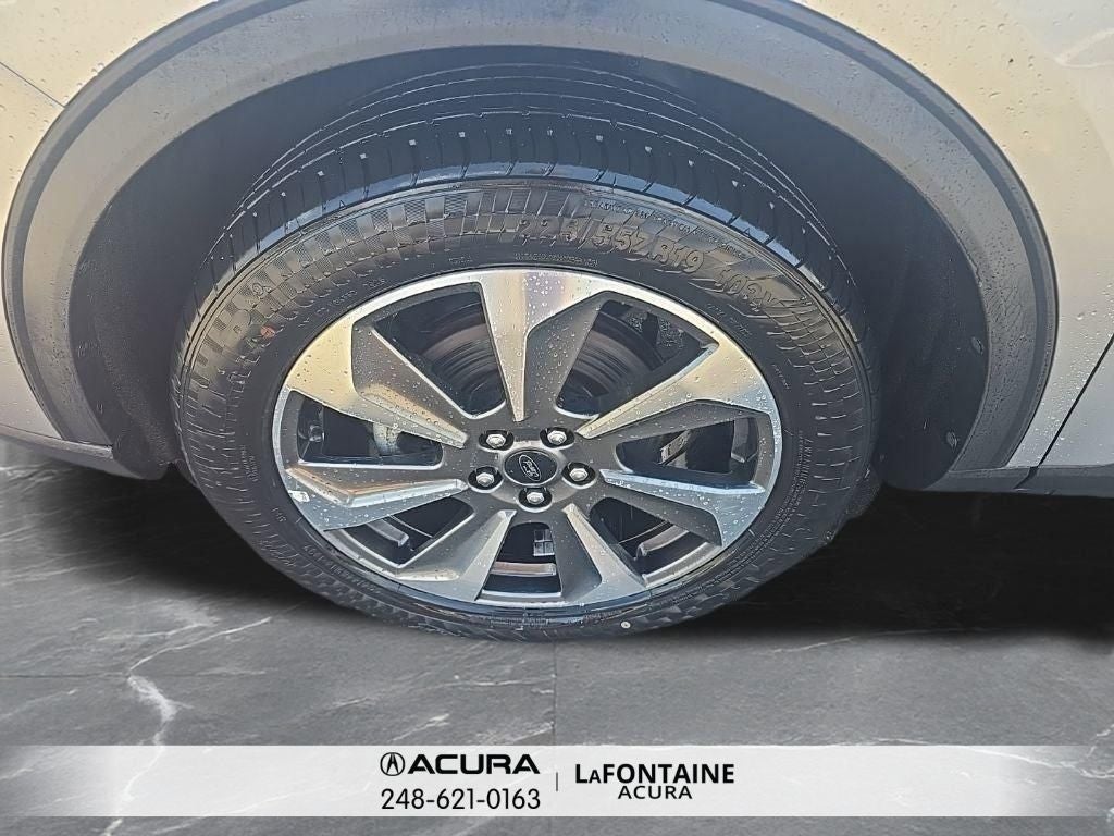 2024 Ford Escape Platinum