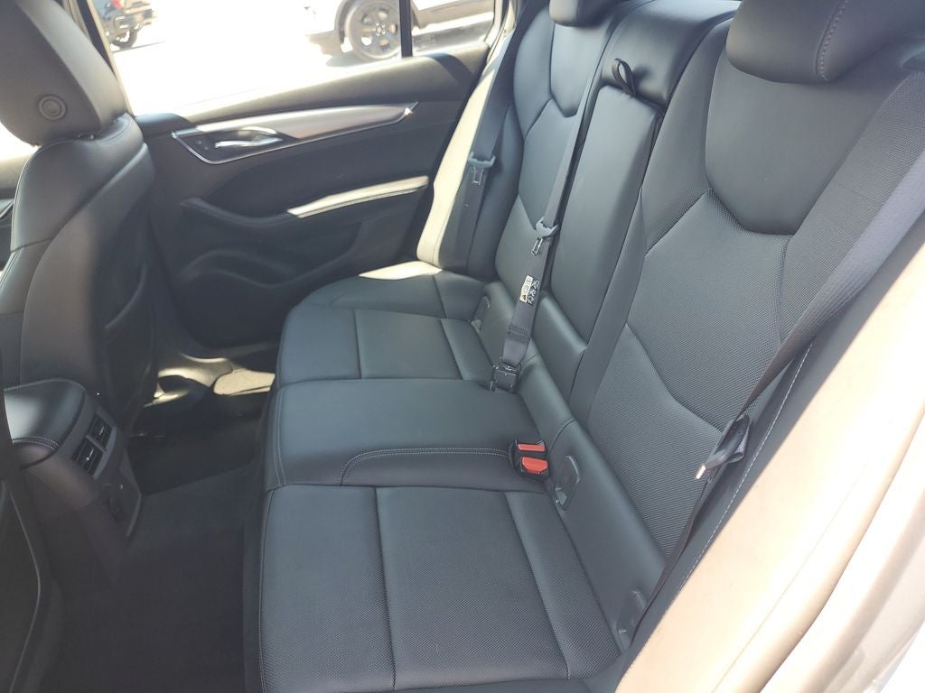 2023 Cadillac CT5 Luxury