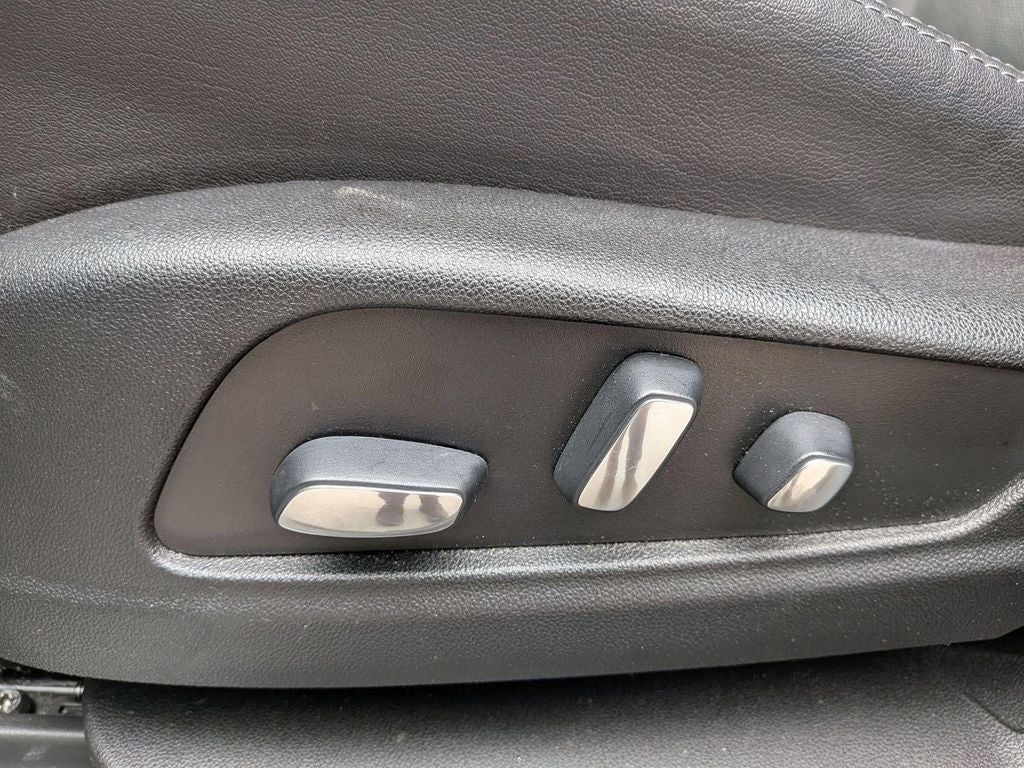 2020 Cadillac XT5 Sport