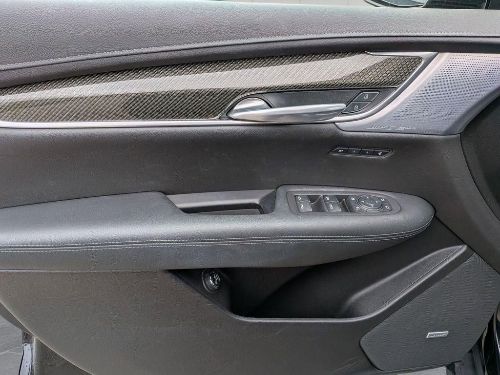 2020 Cadillac XT5 Sport