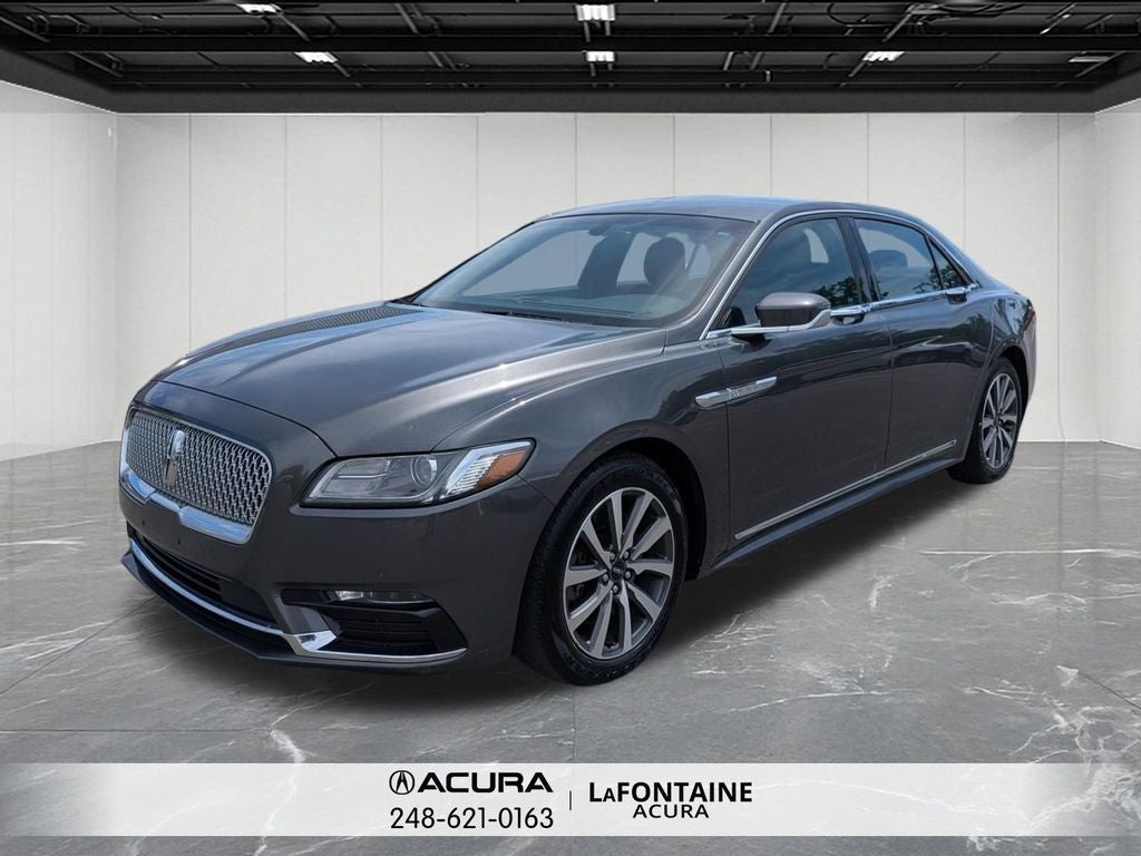 2018 Lincoln Continental Premiere