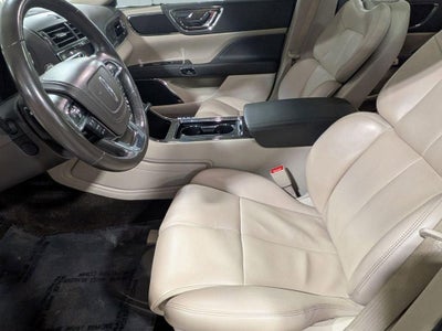 2017 Lincoln Continental Select