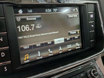 2017 Lincoln Continental Select