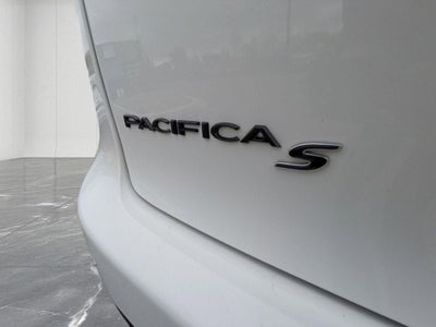2024 Chrysler Pacifica Hybrid Select S Appearance