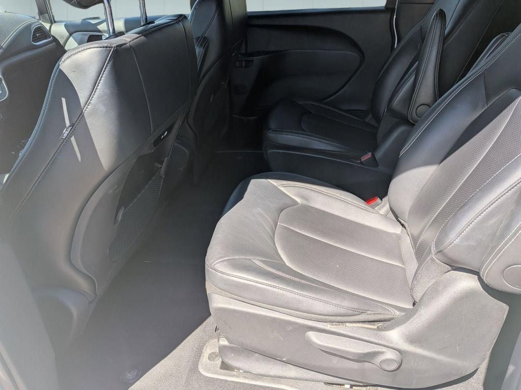 2024 Chrysler Pacifica Hybrid Select S Appearance
