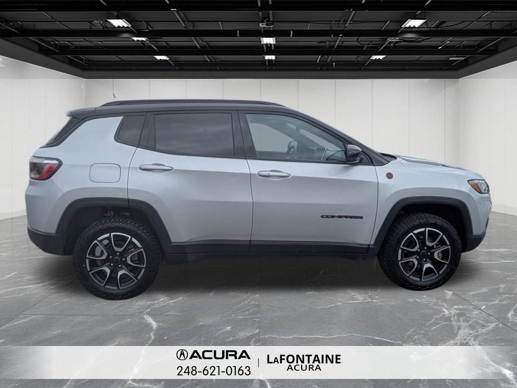2025 Jeep Compass Trailhawk