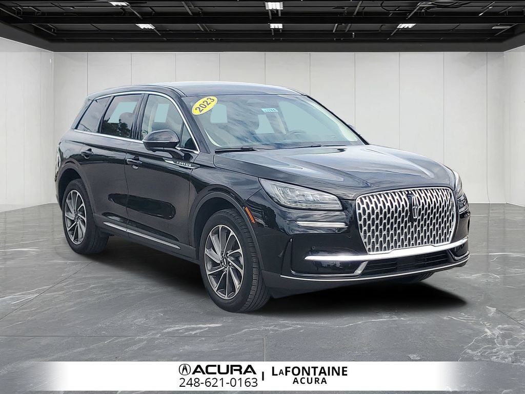 2023 Lincoln Corsair Standard