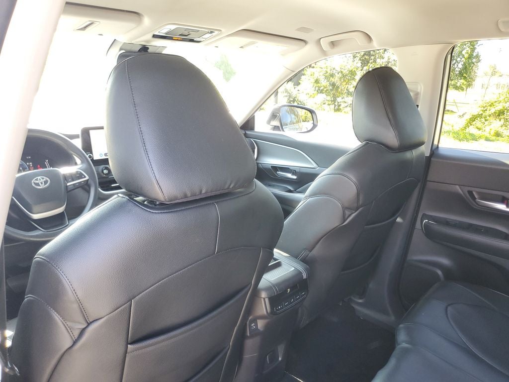 2025 Toyota Grand Highlander Hybrid LE