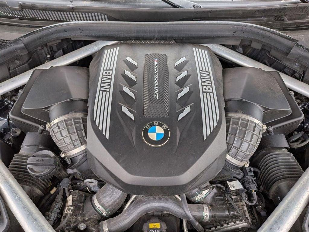 2020 BMW X5 M50i
