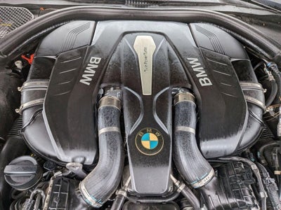 2016 BMW 7 Series 750i