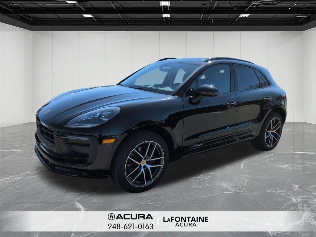 2025 Porsche Macan T