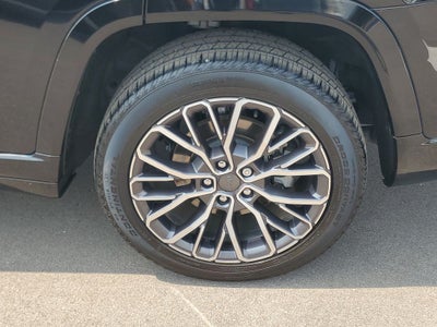 2023 Jeep Grand Cherokee L Summit