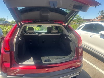 2020 Cadillac XT4 Premium Luxury