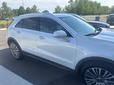 2024 Cadillac XT4 Premium Luxury