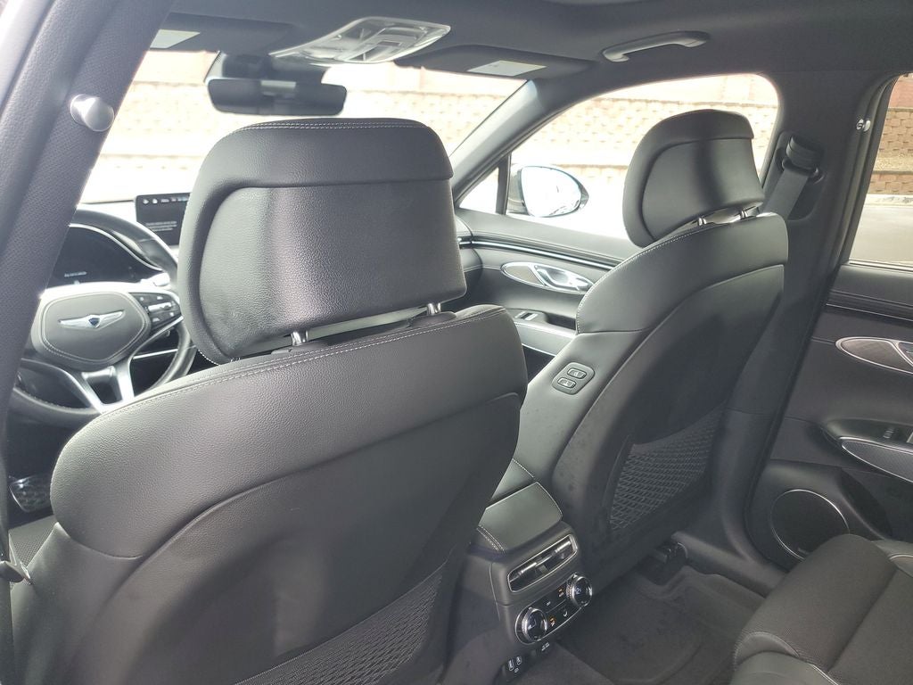 2024 Genesis GV70 2.5T
