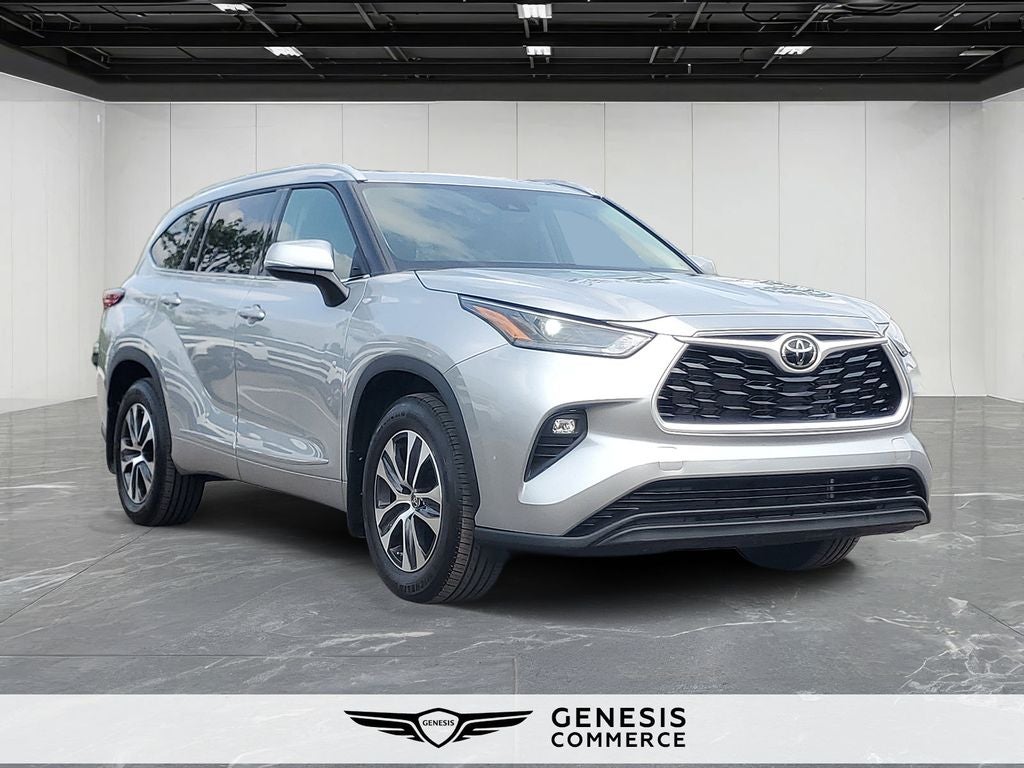 2022 Toyota Highlander XLE