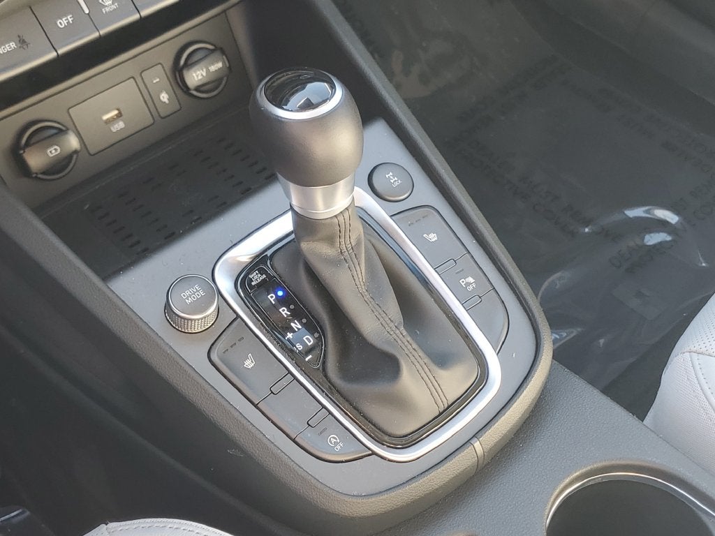 2022 Hyundai KONA Limited