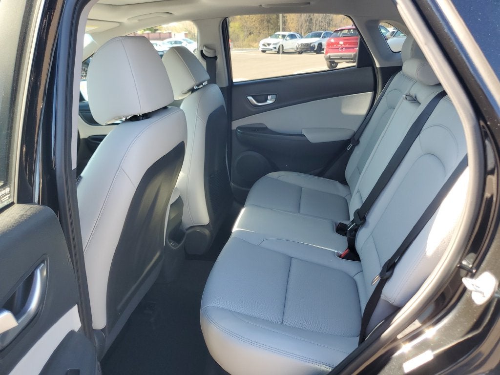 2022 Hyundai KONA Limited