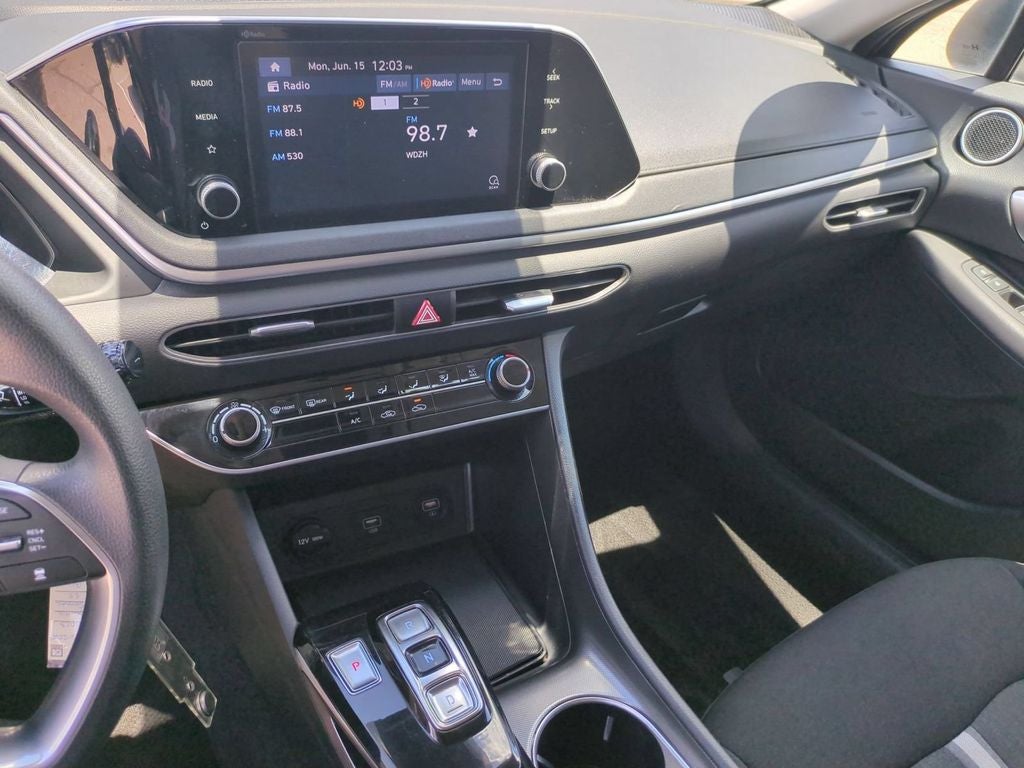 2023 Hyundai SONATA SE