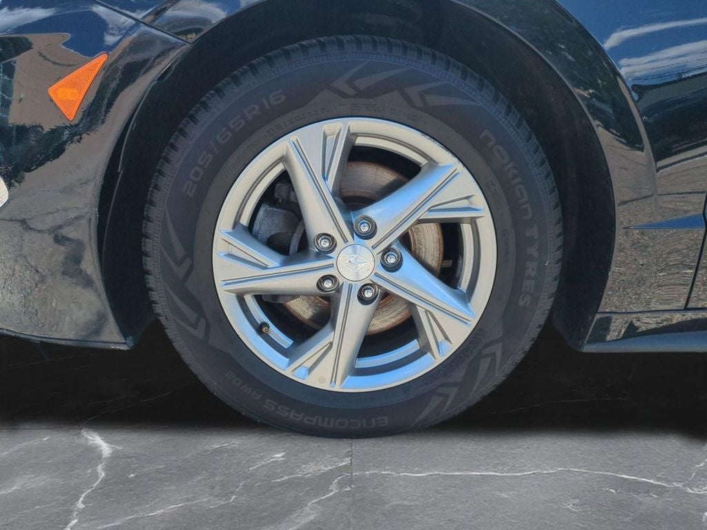 2023 Hyundai SONATA SE