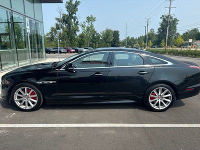 2016 Jaguar XJ R-Sport