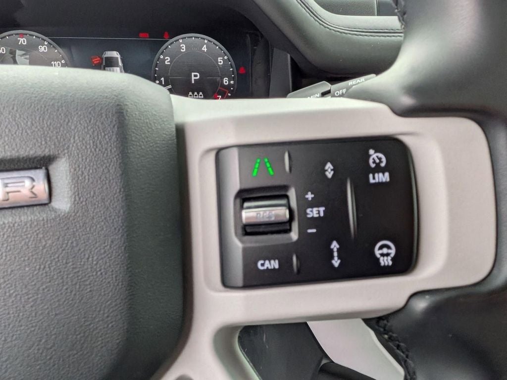 2025 Land Rover Defender 110 S