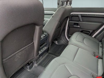 2025 Land Rover Defender 110 S