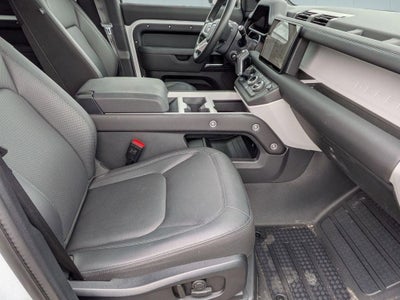 2025 Land Rover Defender 110 S