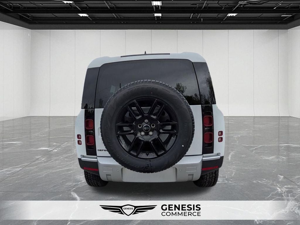2025 Land Rover Defender 110 S