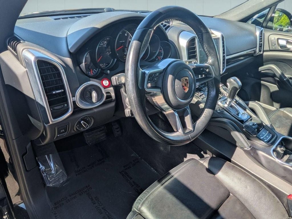 2018 Porsche Cayenne Platinum Edition