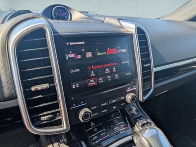 2018 Porsche Cayenne Platinum Edition