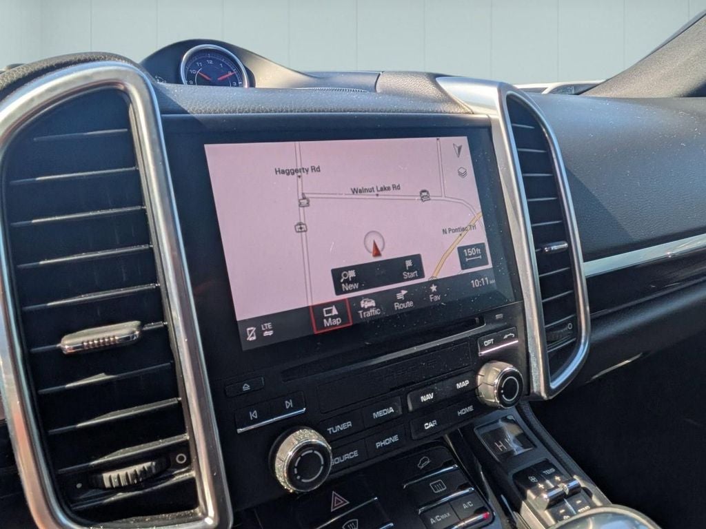 2018 Porsche Cayenne Platinum Edition