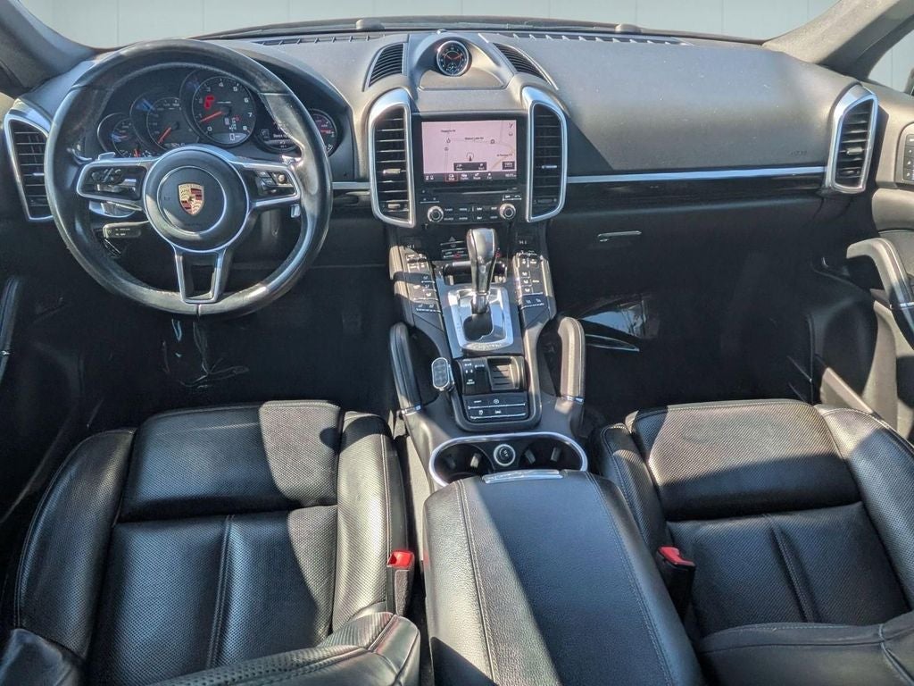 2018 Porsche Cayenne Platinum Edition