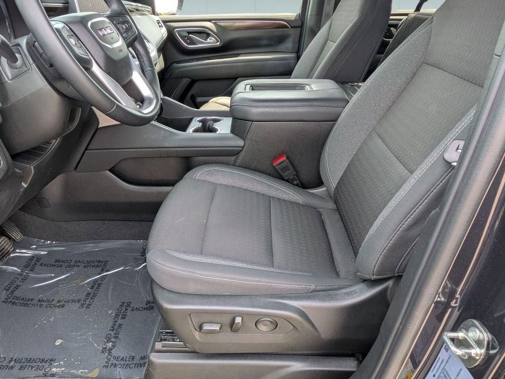 2023 GMC Yukon SLE