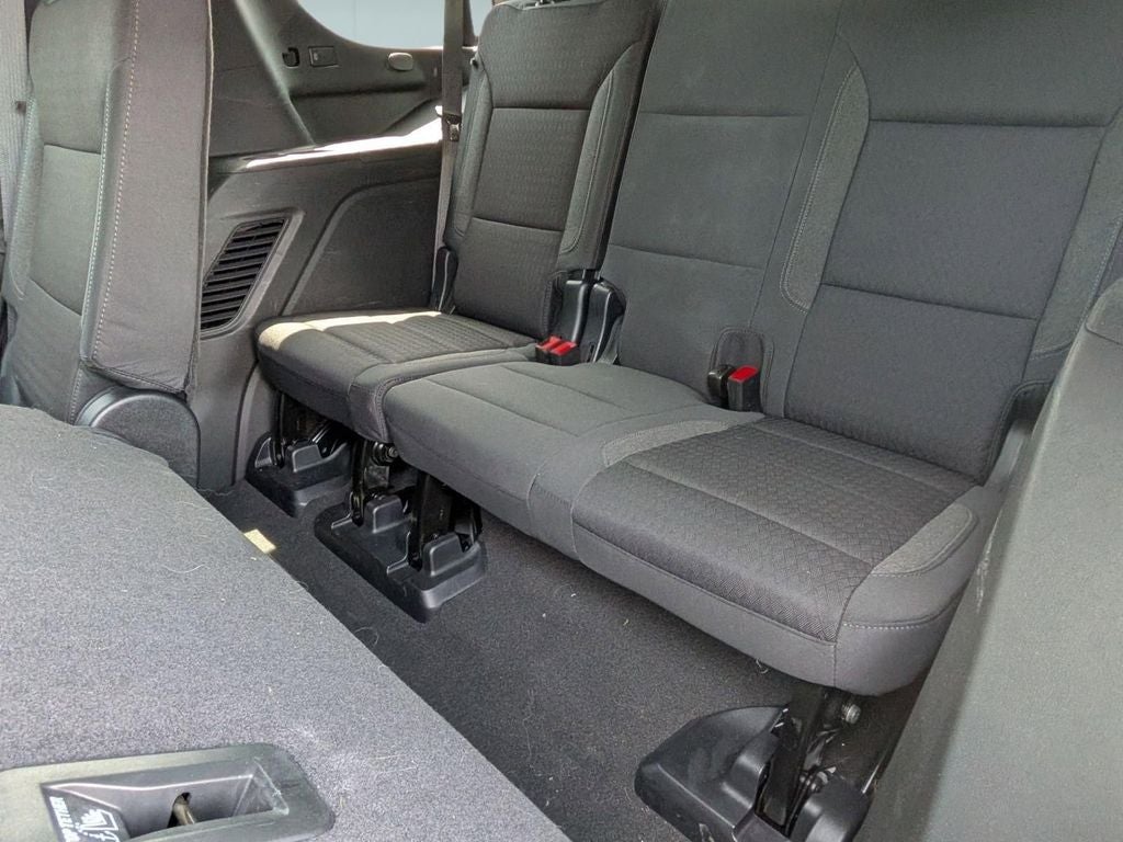 2023 GMC Yukon SLE