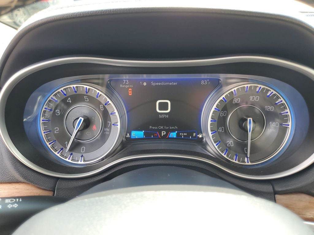 2016 Chrysler 300 C Platinum