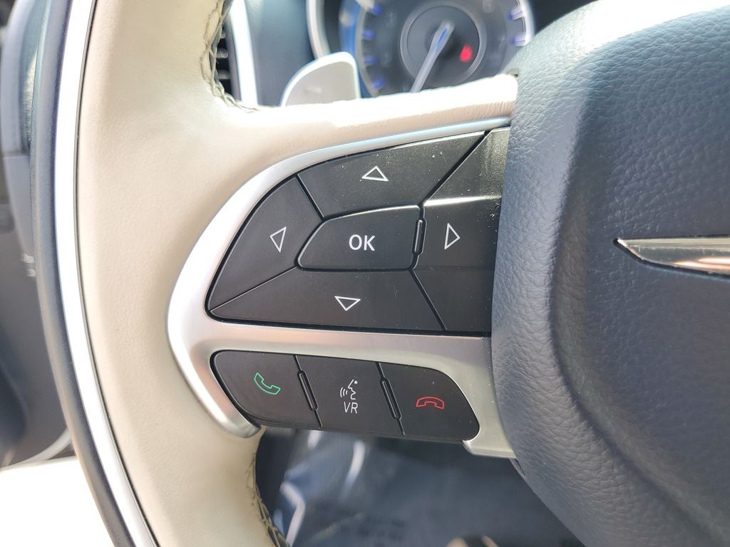 2016 Chrysler 300 C Platinum