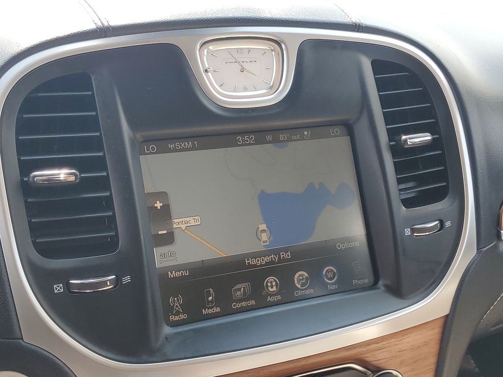 2016 Chrysler 300 C Platinum