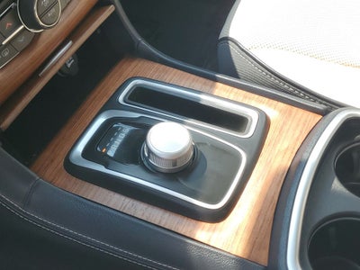 2016 Chrysler 300 C Platinum