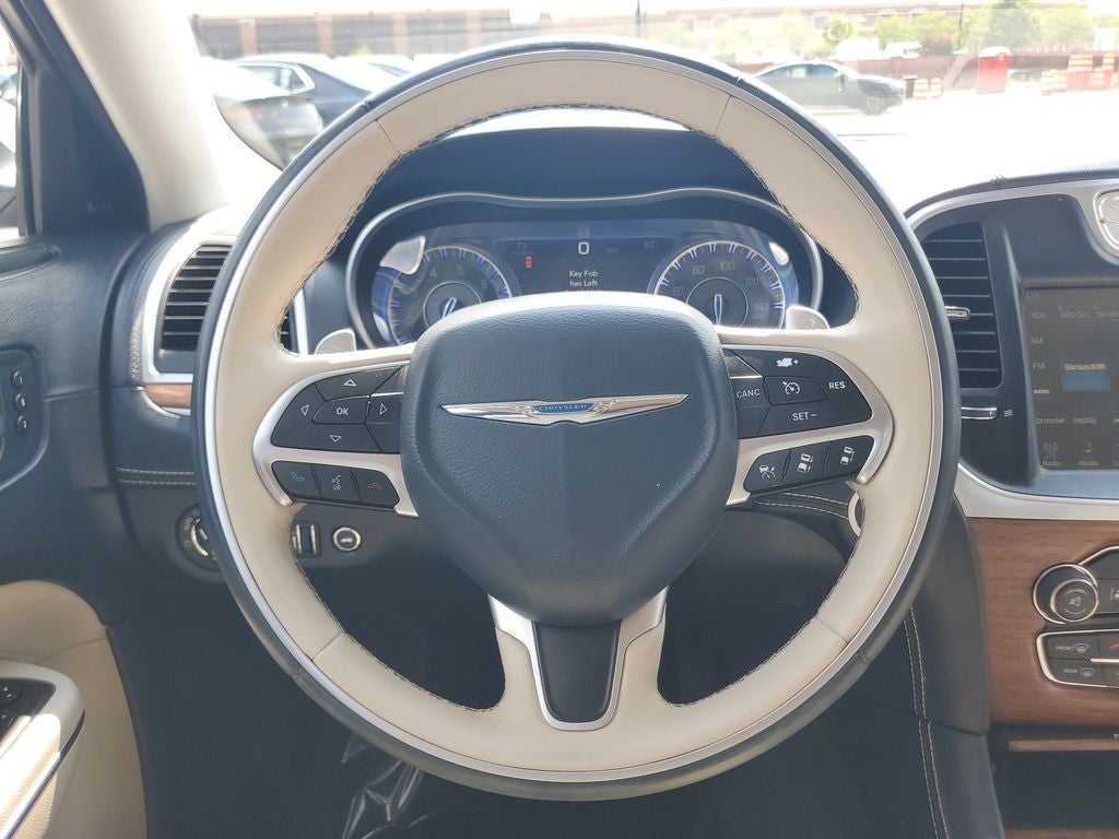 2016 Chrysler 300 C Platinum