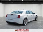 2016 Chrysler 300 C Platinum