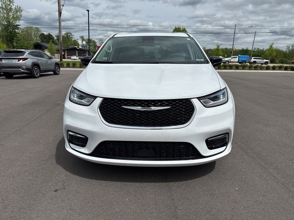 2024 Chrysler Pacifica Limited