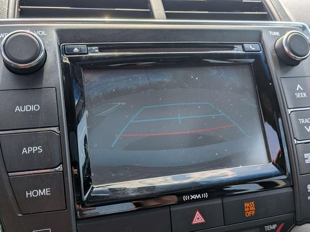 2016 Toyota Camry Hybrid XLE
