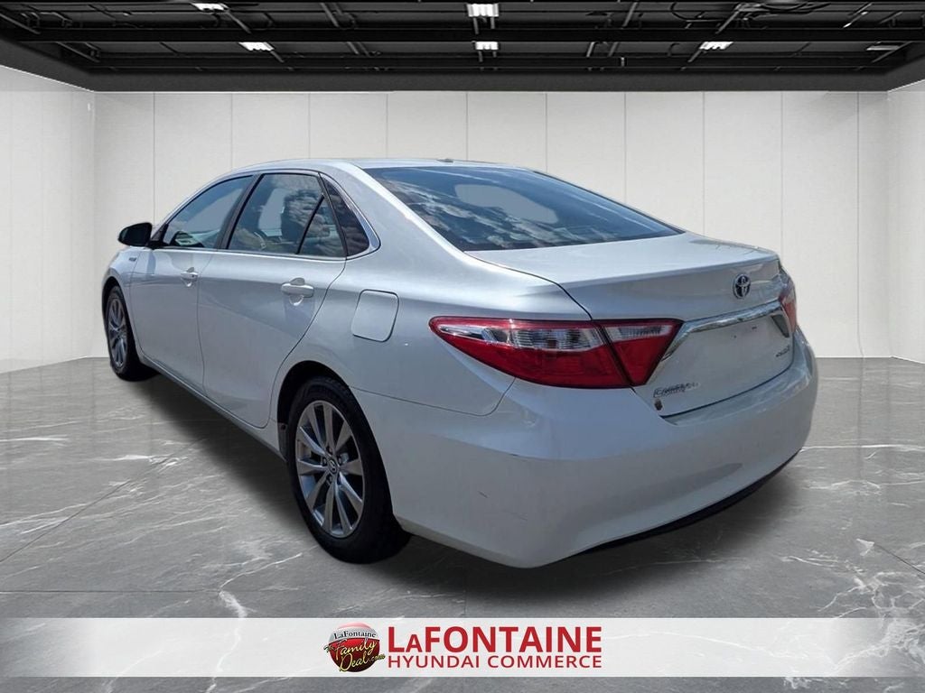 2016 Toyota Camry Hybrid XLE