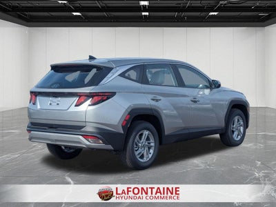 2026 Hyundai TUCSON SE