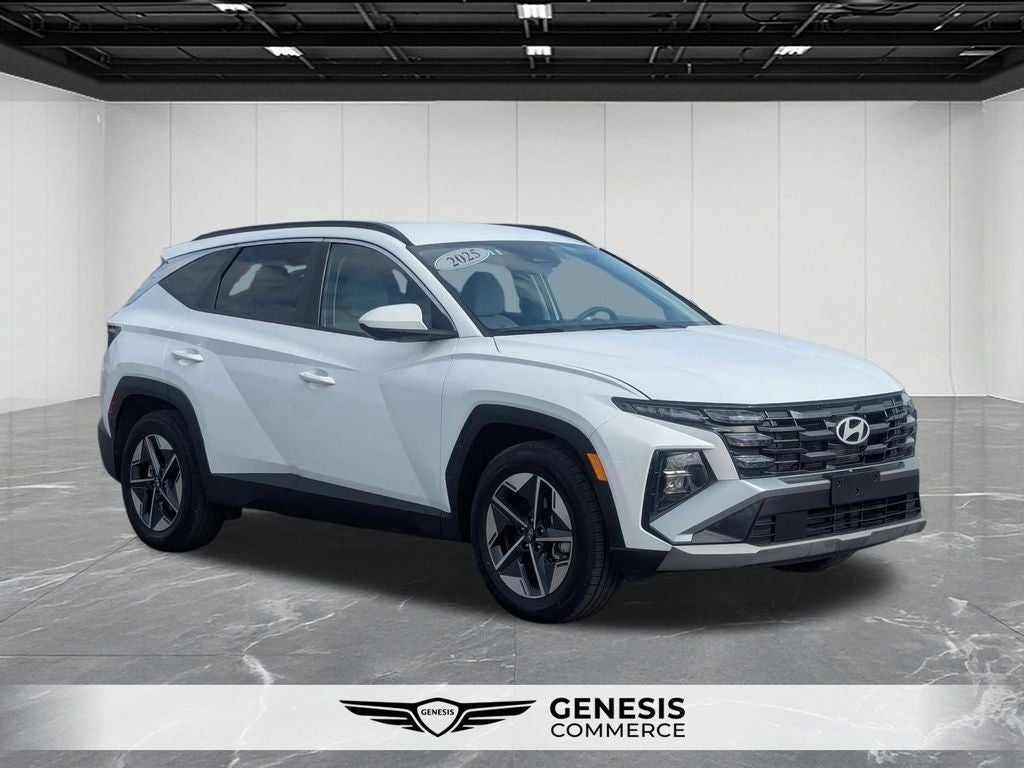 2025 Hyundai TUCSON SEL