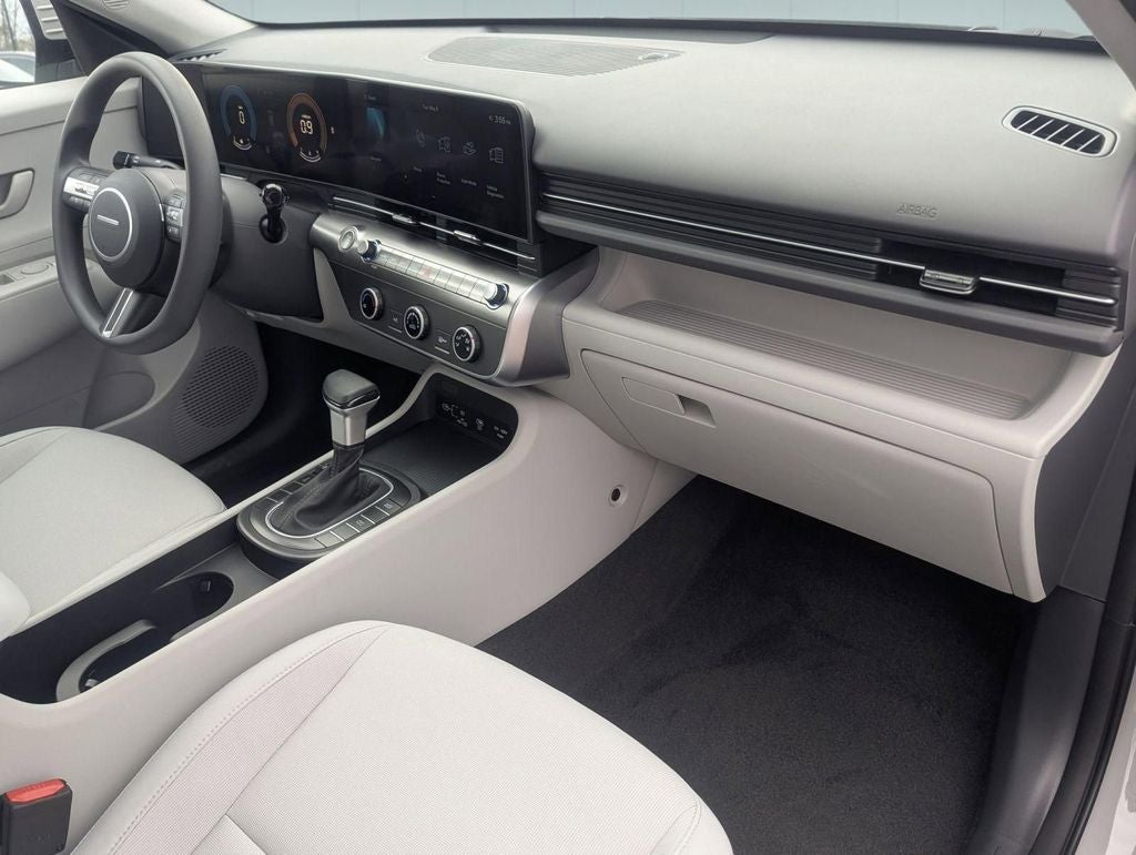 2026 Hyundai KONA SE
